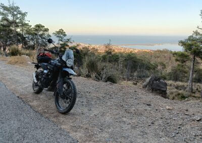 Uitzicht zee vanuit Gourgou in Nador